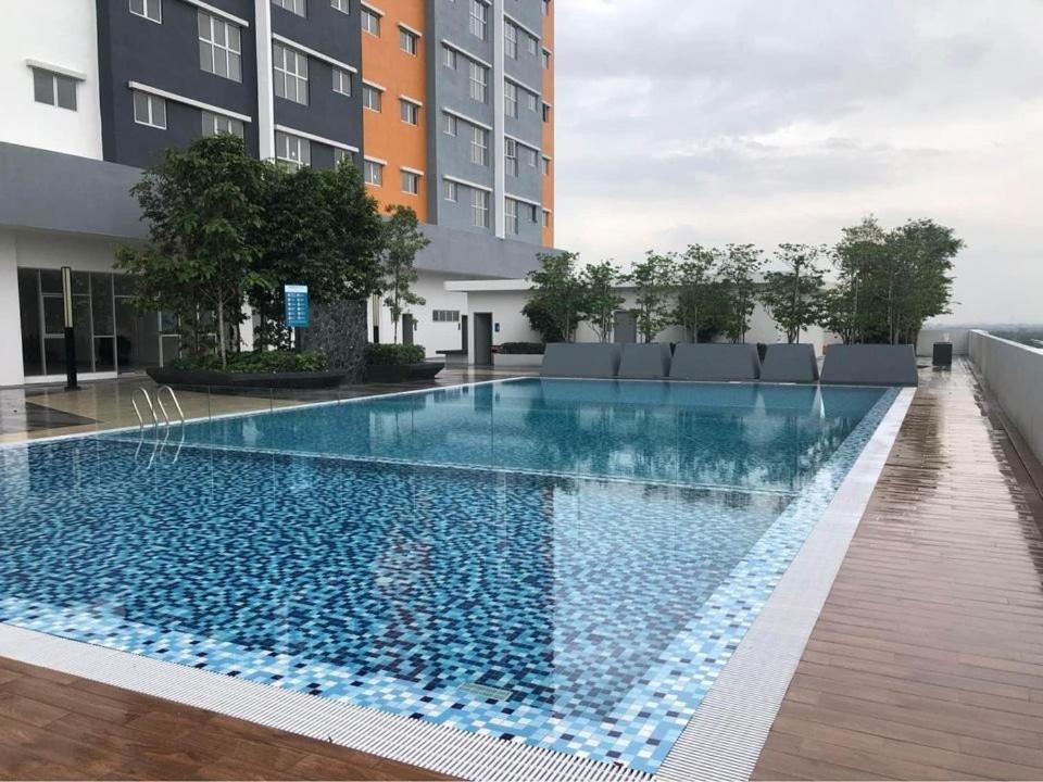 Alanis D'Semporna Homestay Sepang Luaran gambar