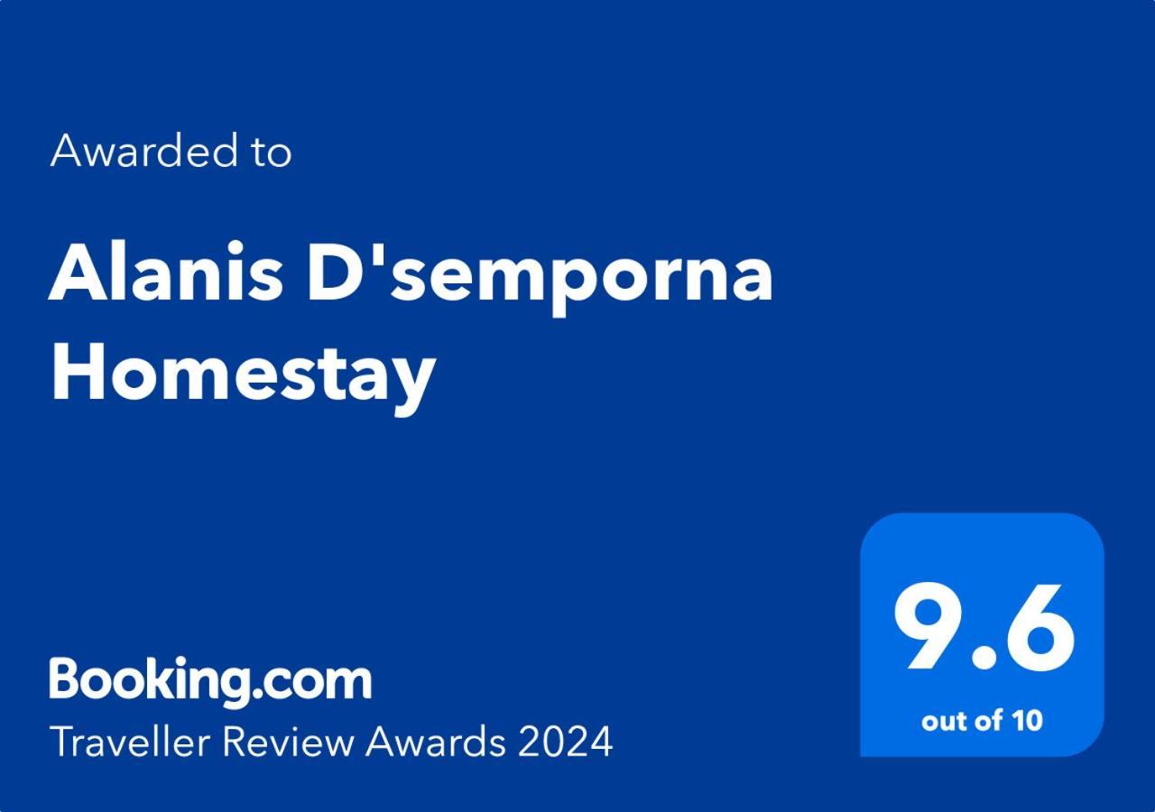 Alanis D'Semporna Homestay Sepang Luaran gambar